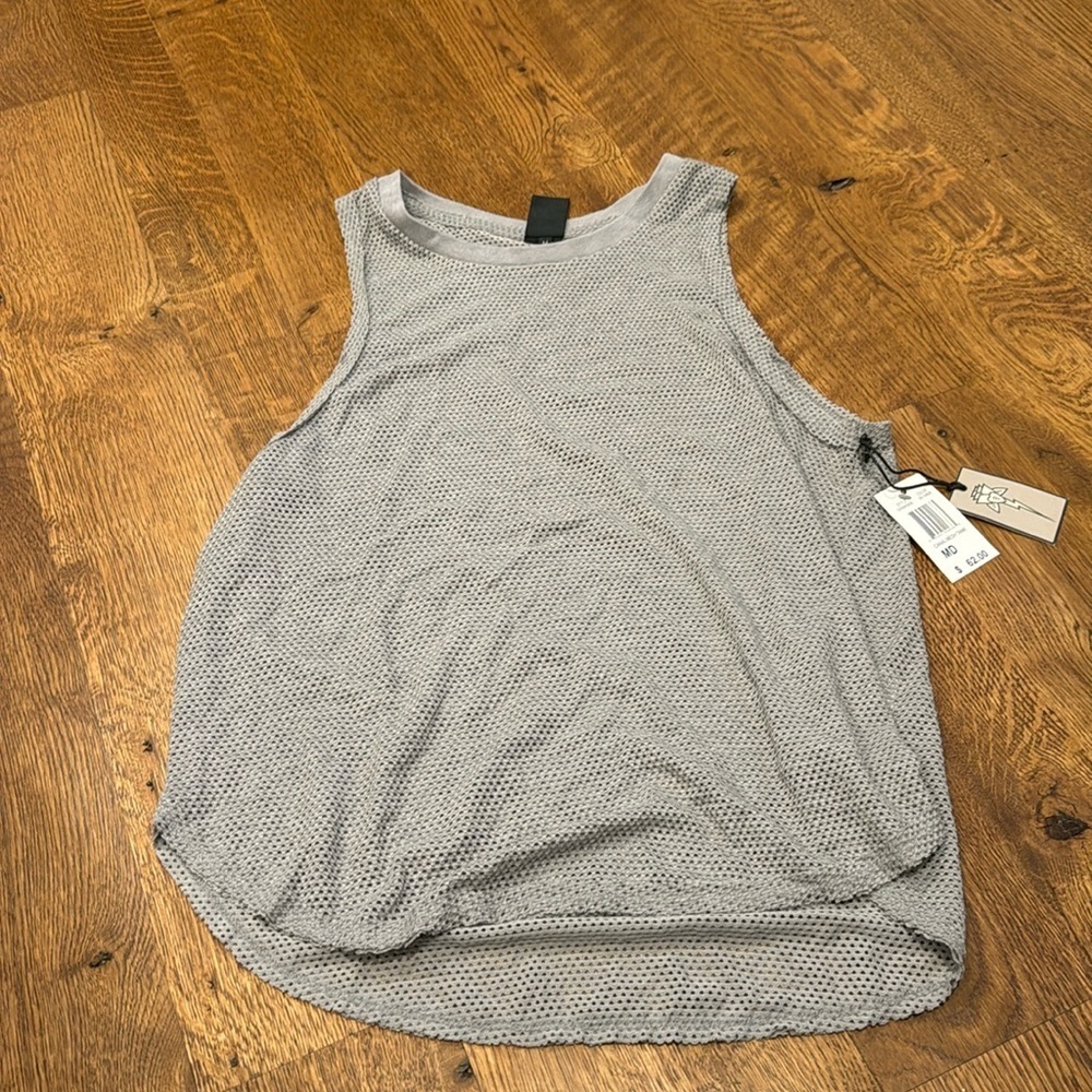 NWT Electric and Rose Women’s Grey Tanktop Size Medium